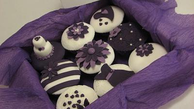 Purple and White Cupcakes  - Cake by LittleDzines