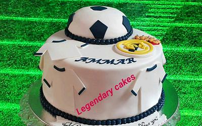Real Madrid CF cake - Cake by LegendaryCakes