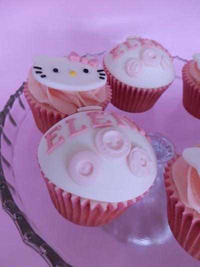 Hello Kitty - Cake by CheryllsCupcakes