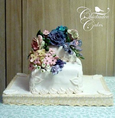 vintage wedding - Cake by Chickadee Cakes - Sara