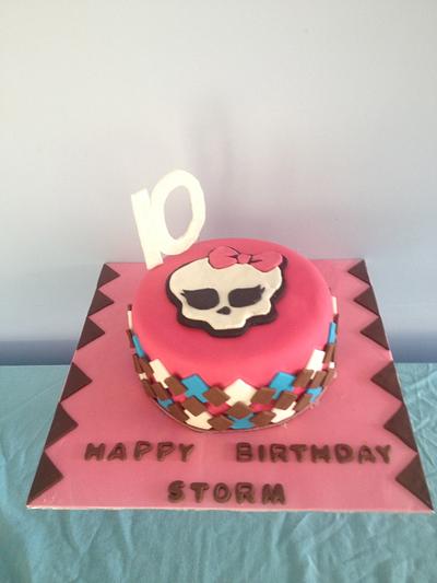 Monster High themed birthday cake - Cake by e8tcake