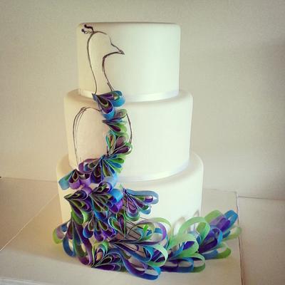 Peacock wedding cake - Cake by Dolcetto Cakes
