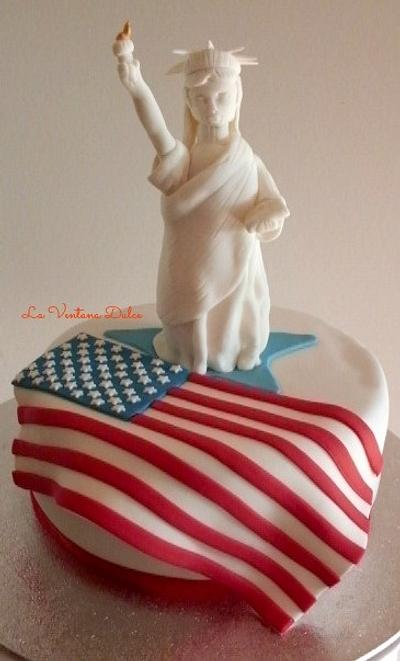 Statue of Liberty Cake - Cake by Andrea - La Ventana Dulce