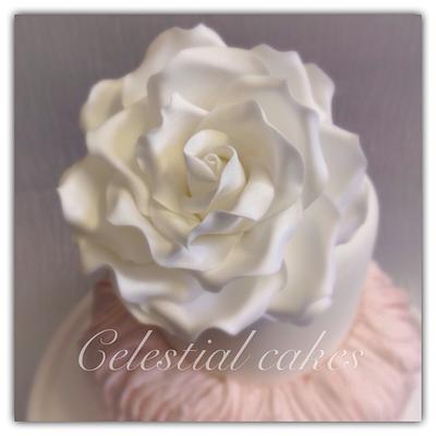 Romantic rose - Cake by Celestial Cakes