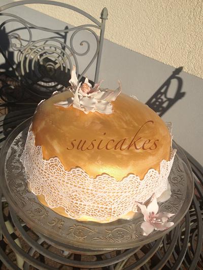 Golden Birthday  - Cake by Susi