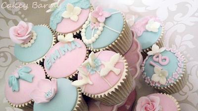 18th Birthday vintage style cupcakes - Cake by Cakey Barmy