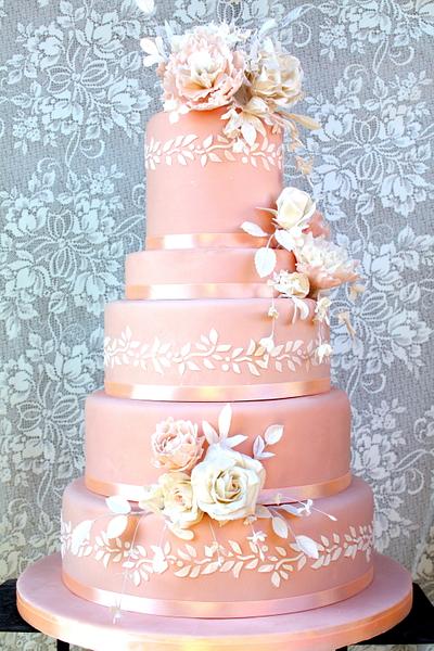 rose in pink  - Cake by Renata Brocca