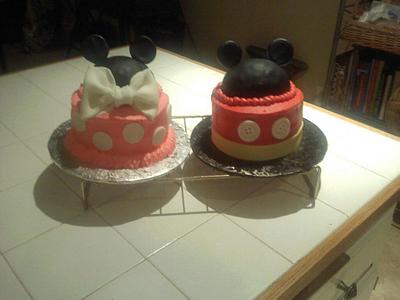 Mickey & Minnie Birthday Cakes - Cake by Priscilla