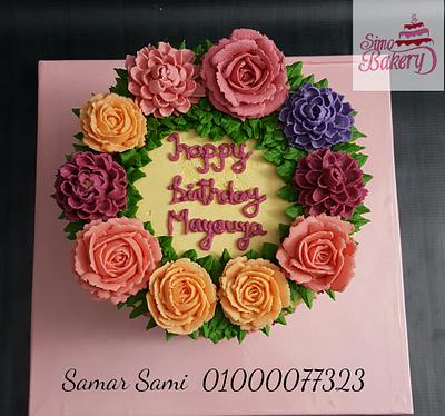 Buttercream floral birthday cake - Cake by Simo Bakery