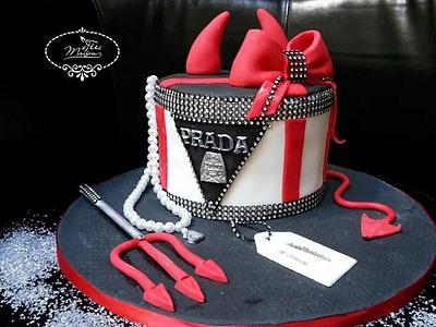 Le diable s'habille en prada - Cake by Fées Maison (AHMADI)