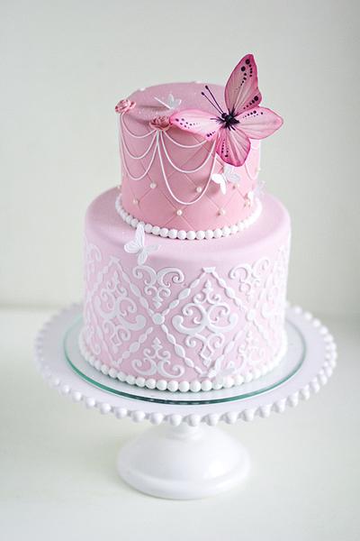 Butterfly cake - Cake by Irina Kubarich