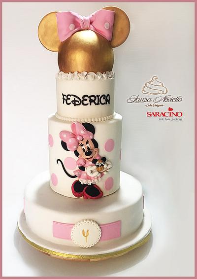 Minnie Mouse Cake - Cake by NovielloCake