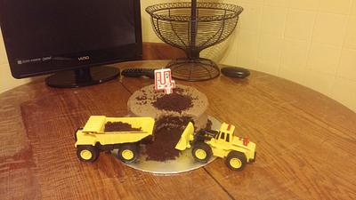 Simple diggin' dirt cake - Cake by m1bame