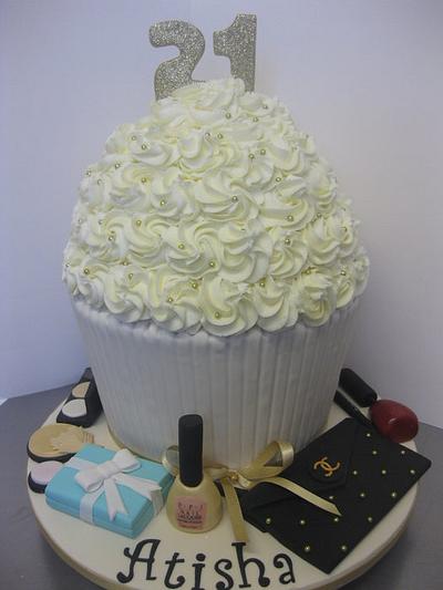 21st Giant Cupcake - Cake by Cupcake Group Limiited