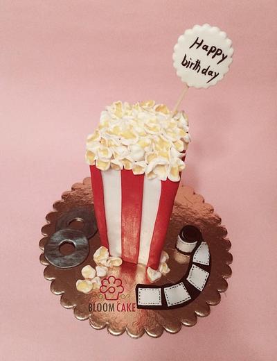 Birthday cake  - Cake by Bloom cake by rasha