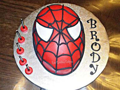 Spiderman - Cake by Ann-Marie Youngblood