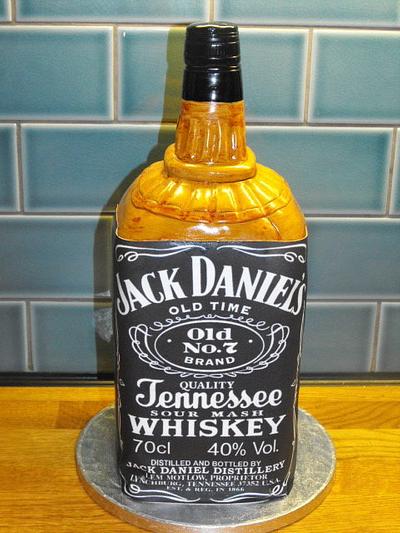 Jack Daniels - Cake by Nelly Konradi