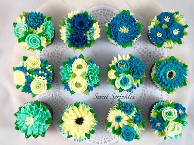 Blue Buttercream flowers - Cake by Deepa Pathmanathan