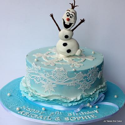 Happy Olaf - Cake by Jo Finlayson (Jo Takes the Cake)