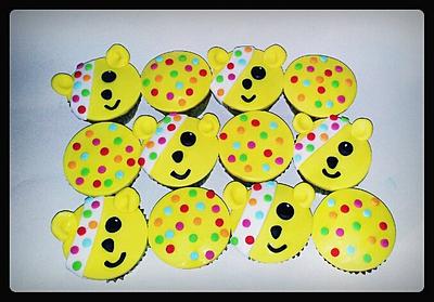 pudsey bear cupcakes  - Cake by Time for Tiffin 