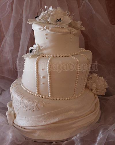 Wonky weddingcake - Cake by Elin