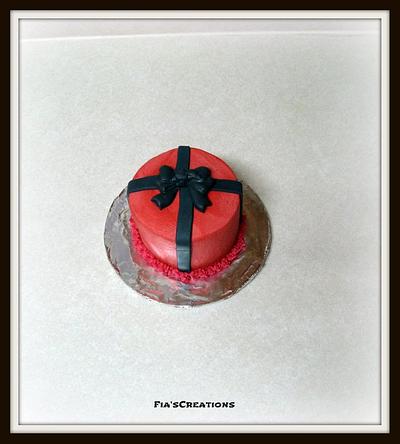 Gift Wrap Mini Chocolate Cake - Cake by FiasCreations