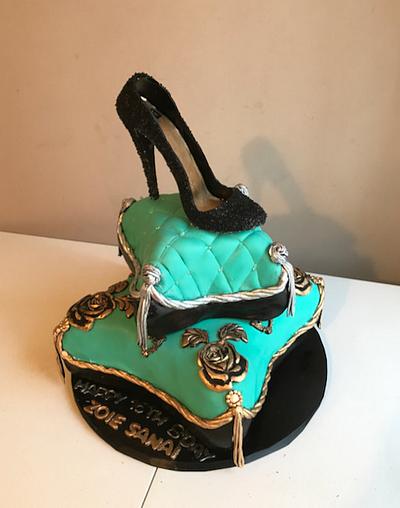 A Little Glamour - Cake by It Takes The Cake