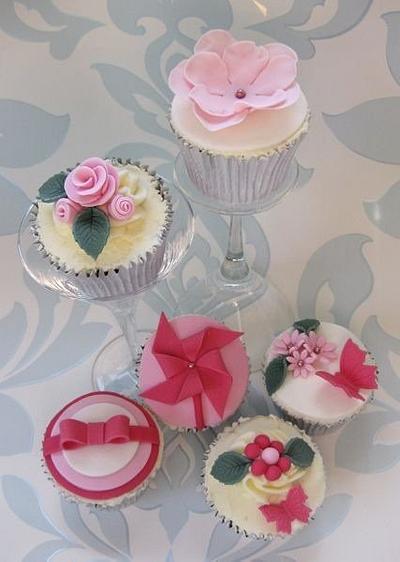Pink Summertime Cupcakes - Cake by The Daisy Cake Company