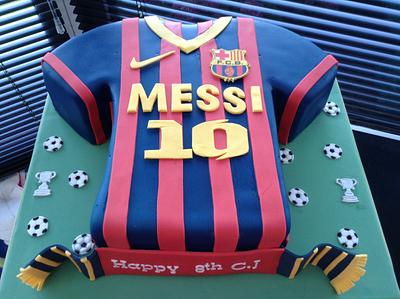 Barcelona Messi 10 Shirt - Cake by Sweet Lakes Cakes