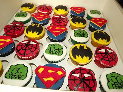 Superhero cupcakes - Cake by Donna