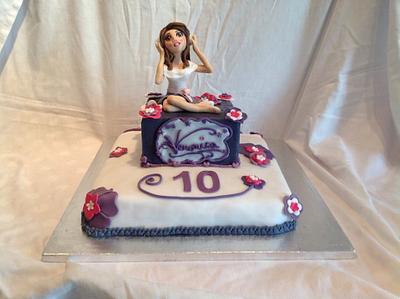 Violetta - Cake by Eri Cake Maybe