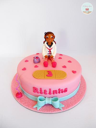 Doc Mcstuffins Cake - Cake by Ana Crachat Cake Designer 