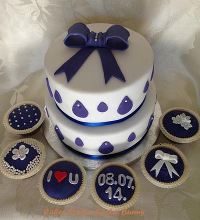 Wedding cake and capcakes - Cake by Irina Vakhromkina
