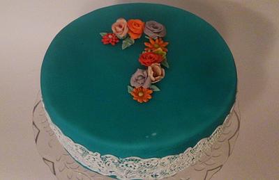 Vintage floral/lace cake - Cake by Misssbond