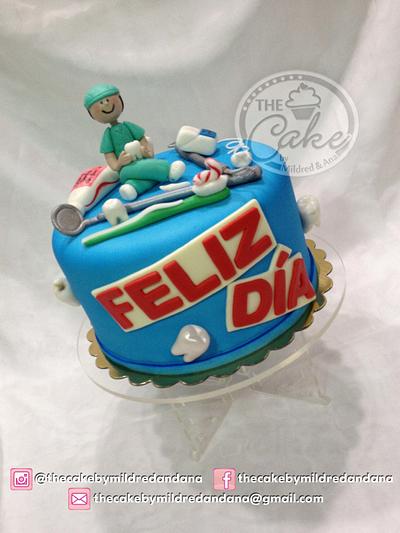 Dentist - Cake by TheCake by Mildred
