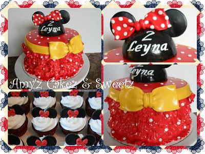 Minnie Mouse - Cake by Amy'z Cakez & Sweetz
