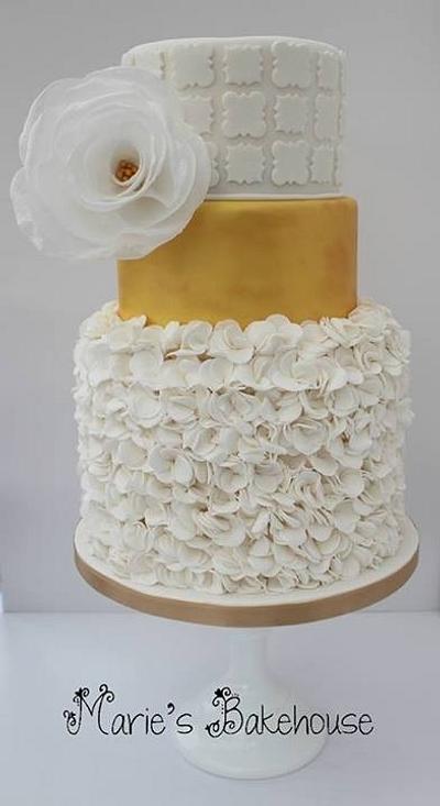 White and gold with rice paper flower - Cake by Marie's Bakehouse
