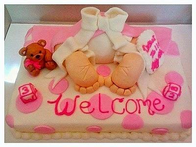 baby bottom cake! - Cake by  Pink Ann's Cakes