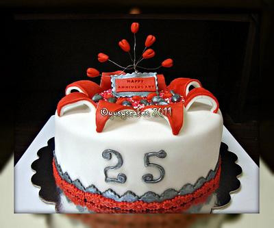 25th Anniversary Cake  - Cake by Yusy Sriwindawati