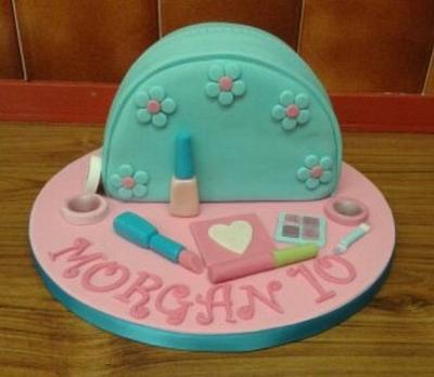 Make up bag for girls - Cake by Laura