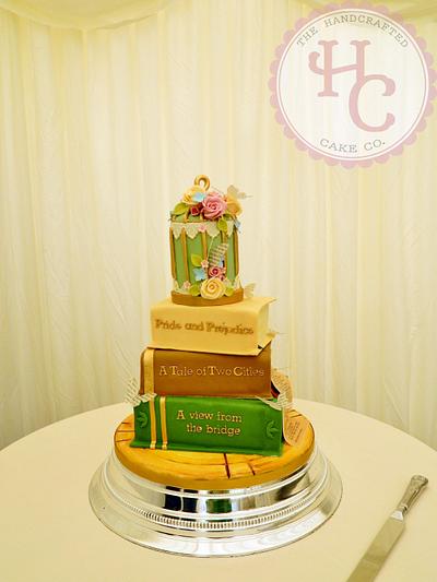 Birdcage and books - Cake by thehandcraftedcake