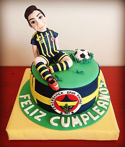 Football - Cake by Pinar Aran