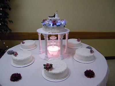 Wedding cake w/fountain and satelite cakes - Cake by Judy Remaly