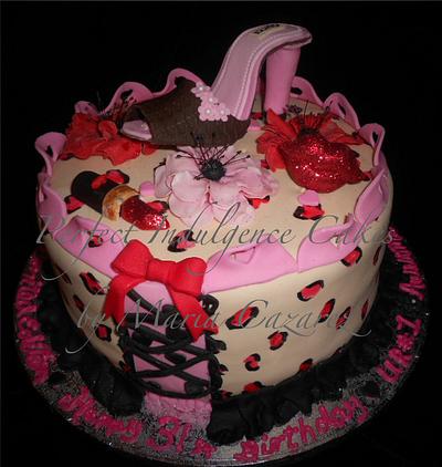 Leopard classy heel cake - Cake by Maria Cazarez Cakes and Sugar Art