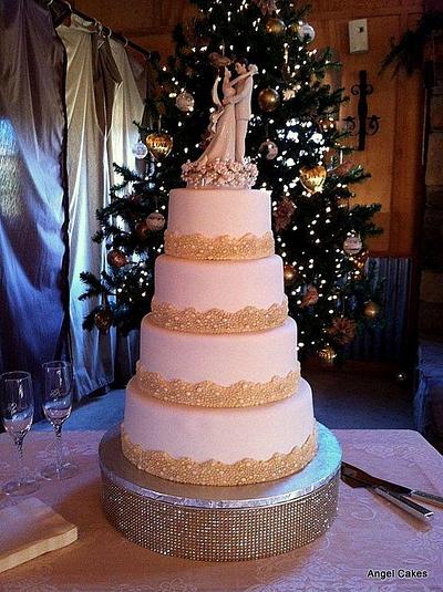 Golden Pearl Wedding - Cake by Angel Rushing