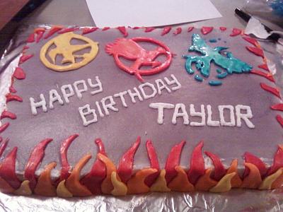 Hunger Games  - Cake by AneliaDawnCakes