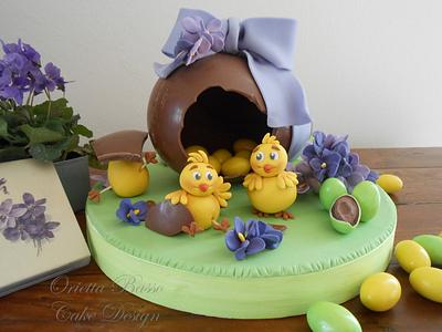 Egg with surprise - Cake by Orietta Basso