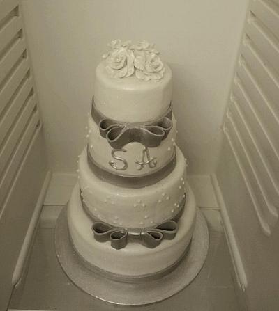 Wedding cake - Cake by Angelica