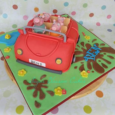 Peppa Pig and family - Cake by Lauren Smith