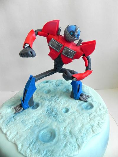 Transformer hand modelling - Cake by Victoria